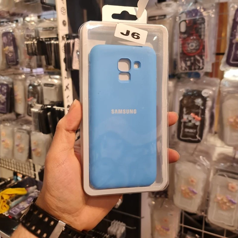 قاب محافظ سیلیکونی گوشی سامسونگ J6 و A6 آبی