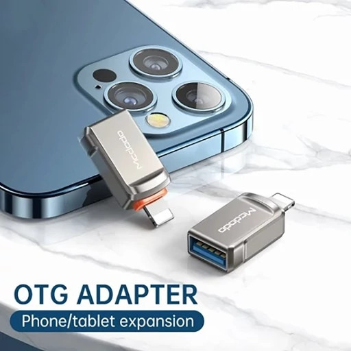 مبدل USB به لایتنینگ مکدودو OT-8600 با بدنه آلومینیومی و طراحی مینیمال.