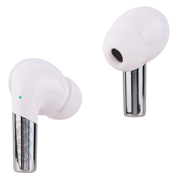 هندزفری بیسیم QCY T18 Pro با طراحی جمعوجور و کیس شارژ کوچک، موجود در فروشگاه اکسسوری استور.
