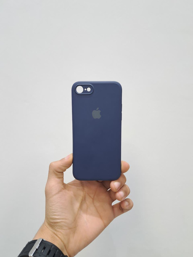 قاب محافظ سیلیکونی گوشی آیفون 7/8G