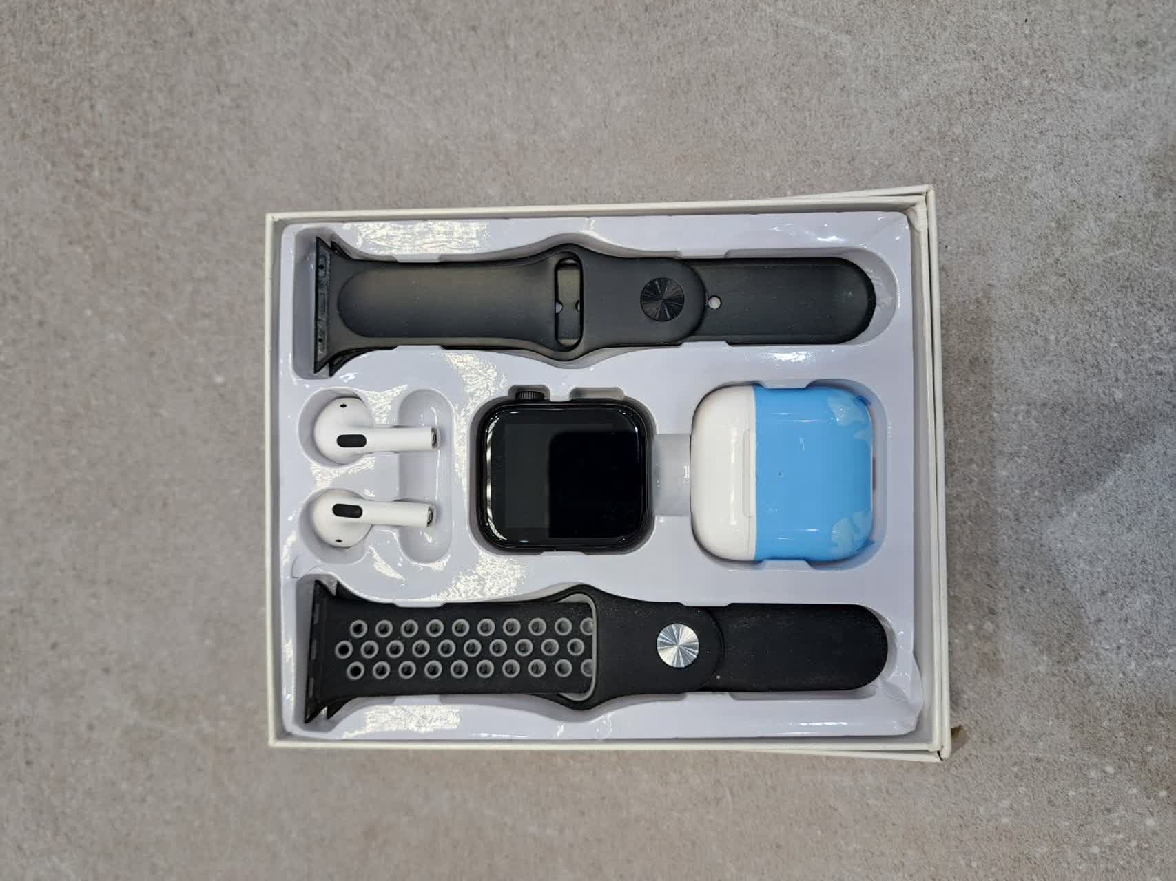 ساعت هوشمند مدل W26 Pro Max Series 8 2023 به همراه هدفون بلوتوثی