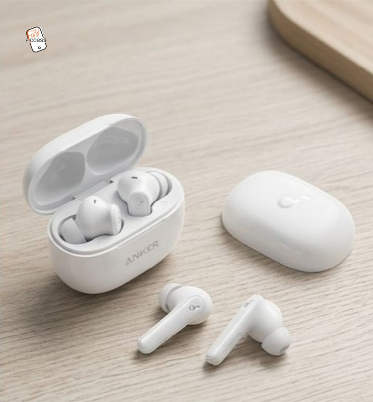 تصویر هندزفری Anker Soundcore R18i سفید با کیس شارژ، نمایش طراحی مینیمال و ارگونومیک - خرید و قیمت این محصول را در اکسسوری استور مشاهده کنید.