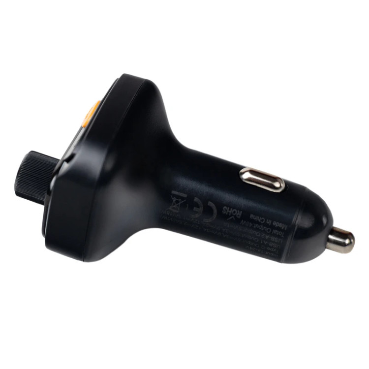 تصویر شارژر فندکی چندکاره هیسکا مدل HCC-339 با سه پورت خروجی، نمایشگر LED و نورپردازی RGB، مناسب برای خرید با بهترین قیمت از اکسسوری استور.